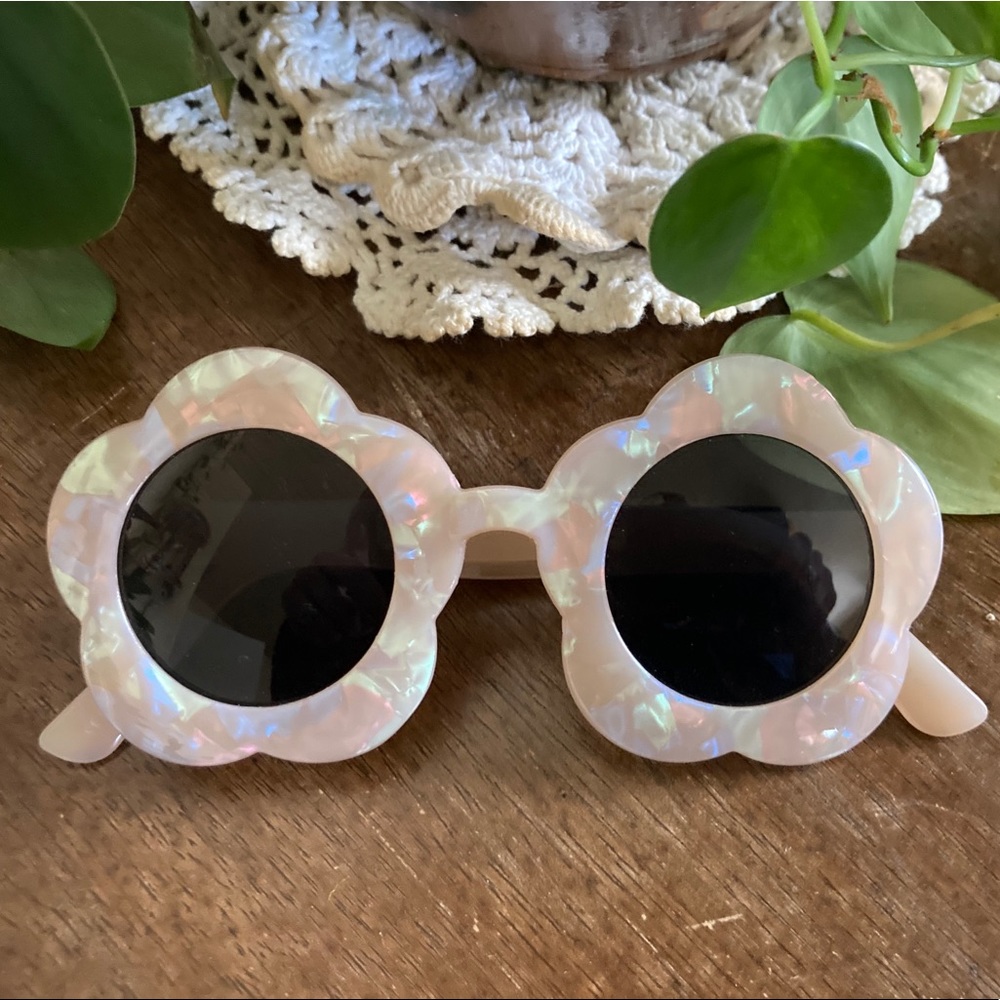 Urban Outfitters Flower Sunglasses